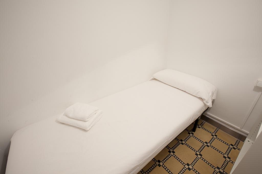 Barnapartments Basic Gracia Barcelona Rum bild